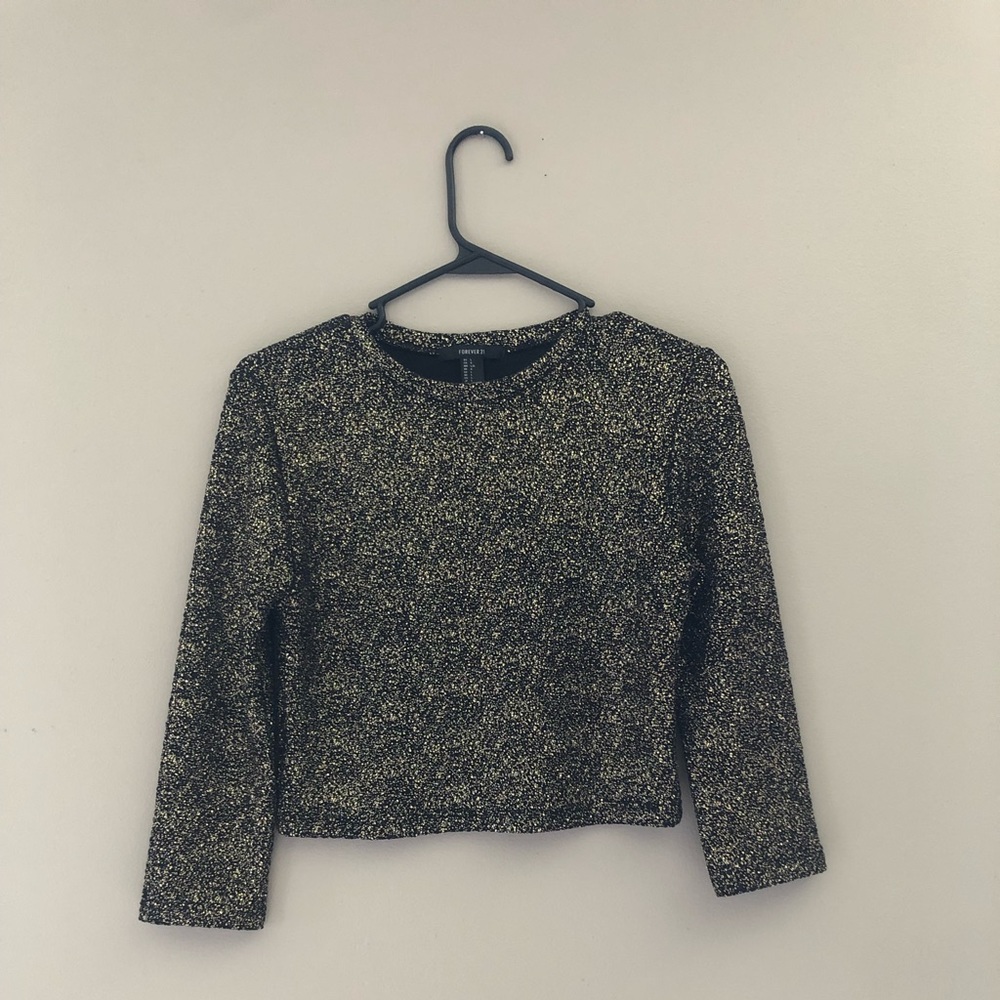 Cropped sweater